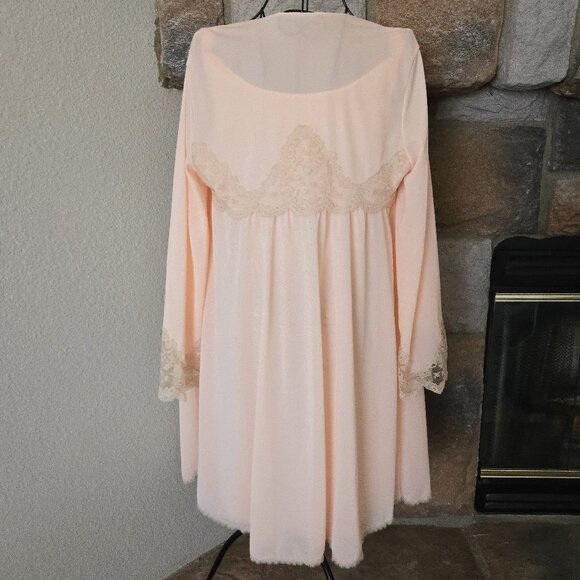 Vintage Designer Collection by Formfit Rogers Babydoll Peignoir Set - Picture 10 of 16